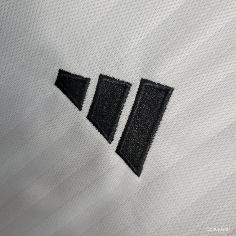 23-24 Fulham Home Soccer Jersey