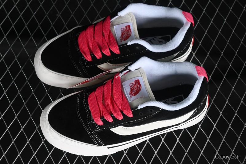 Vans Classics Knu Skool Retro Skate Shoes with Thickened Tongue and Oversized Toe - VN0009QCBLK