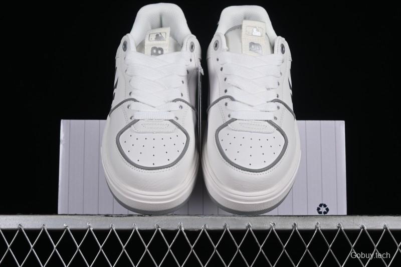 MLB Chunky Liner New York Yankees Lightweight Platform Sneakers with 6cm Height Increase - 3ASXCLB3N50SIS