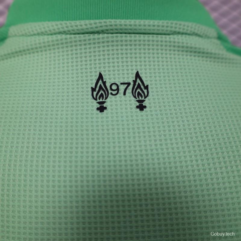 Player Version 25/26 Liverpool Green Goalkeeper Jersey